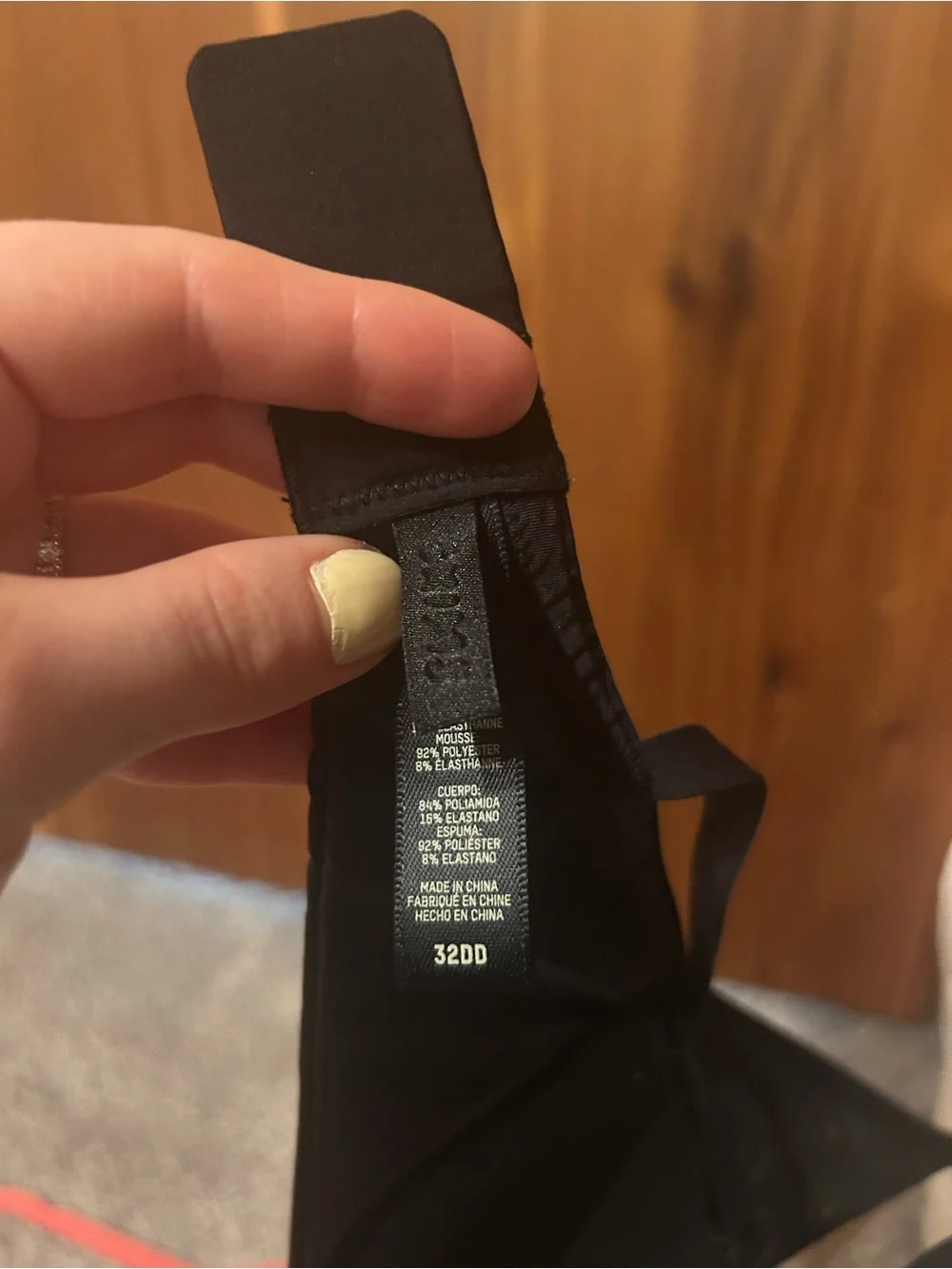 SKIMS push up plunge bra - Picture 2 of 3